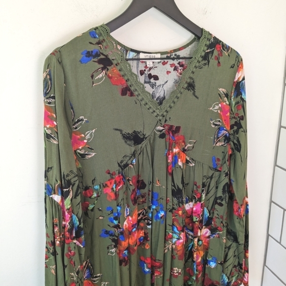 Umgee Green Boho Floral Babydoll Swing Dress With Bell Sleeves - Picture 2 of 5